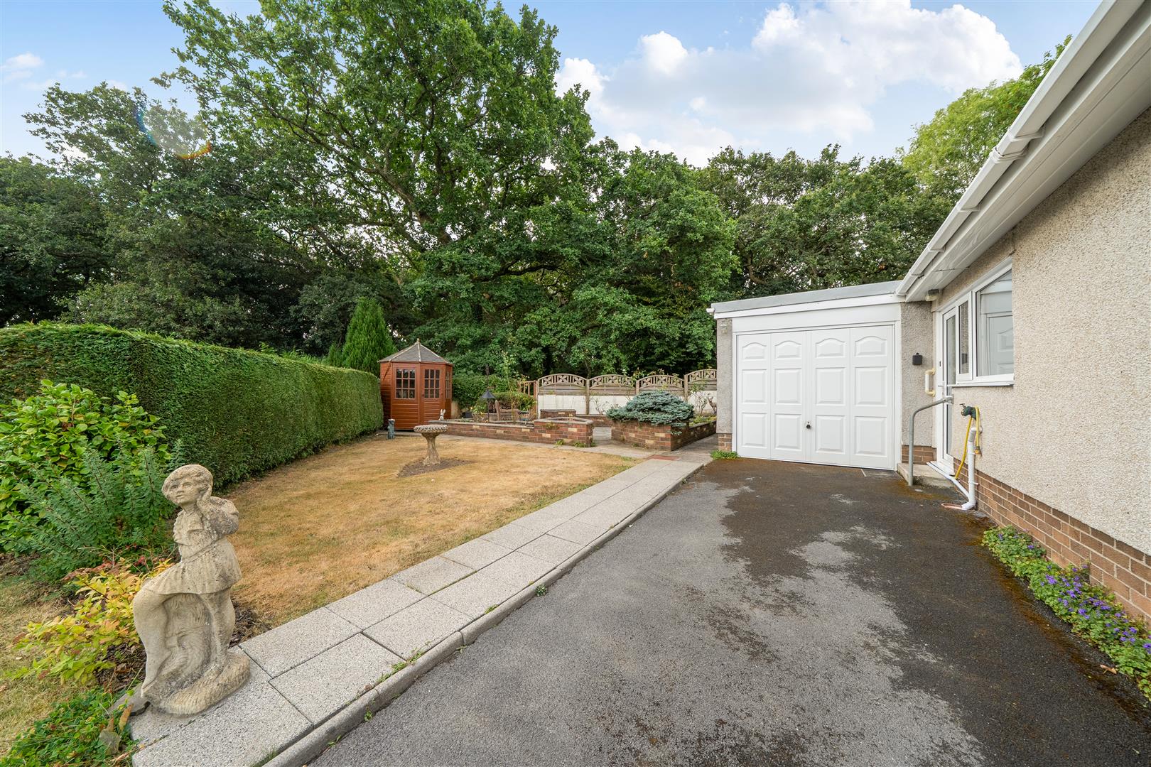 Park Close, Pontarddulais, Swansea, SA4 8NU
